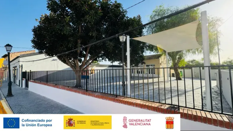 Almoradí mejora el entorno del Club de Convivencia Social de Raiguero con ayuda LEADER