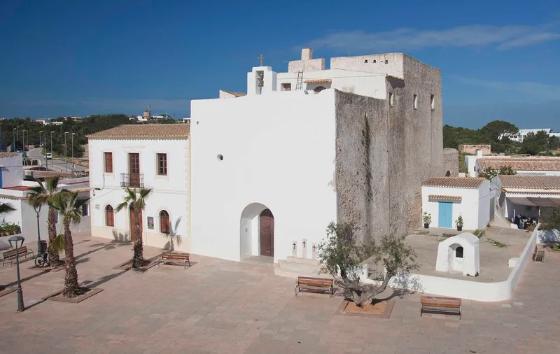 Formentera: Un viaje a través de su rica historia y patrimonio cultural
