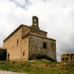 La Ermita de la Virgen del Río Manzano: un tesoro barroco con vestigios romanos en Trévago