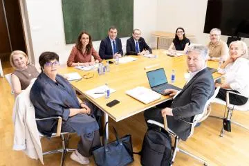 Xunta y universidades gallegas buscan mejorar la gestión de la PAU