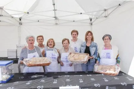 La Caravana de Alimentos de Segovia celebra ferias de garbanzo, hojuela y florón en Labajos y Abades
