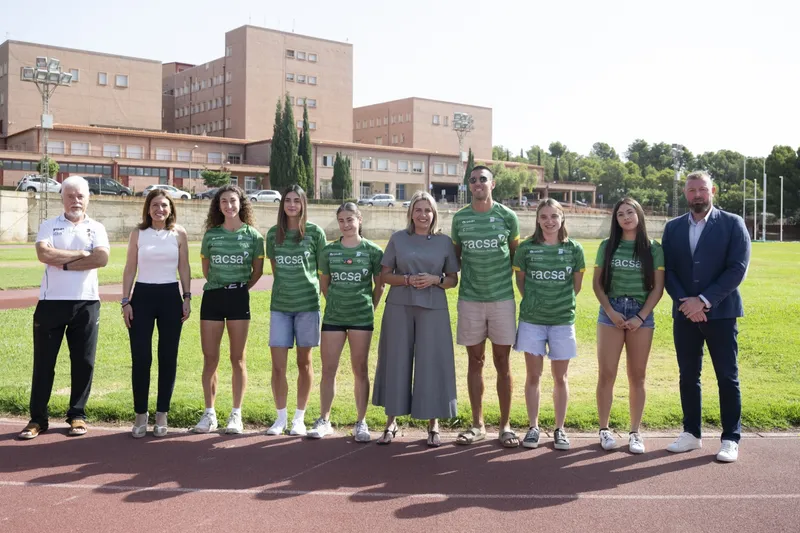 Marta Barrachina elogia a los atletas del FACSA Playas de Castellón formados en Penyeta Roja