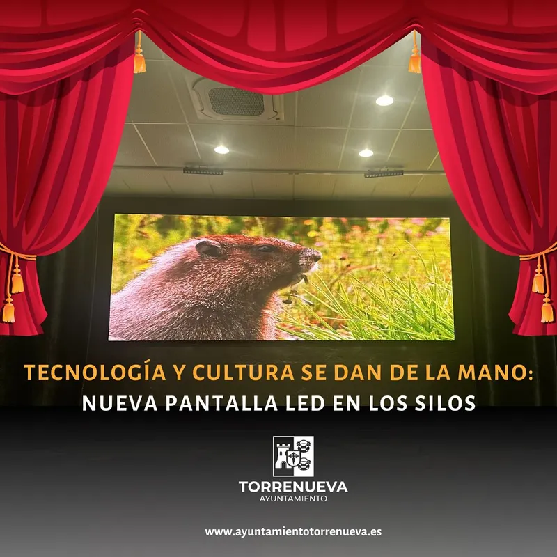 Torrenueva estrena pantalla LED gigante para mejorar sus eventos culturales y sociales