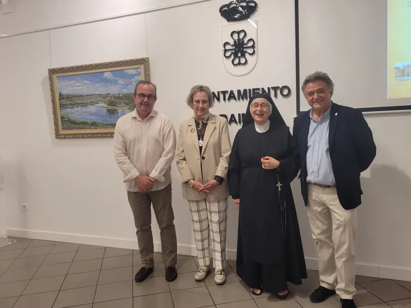 Daimiel celebra 400 años de las monjas mínimas con una exposición benéfica de sor María Teresa