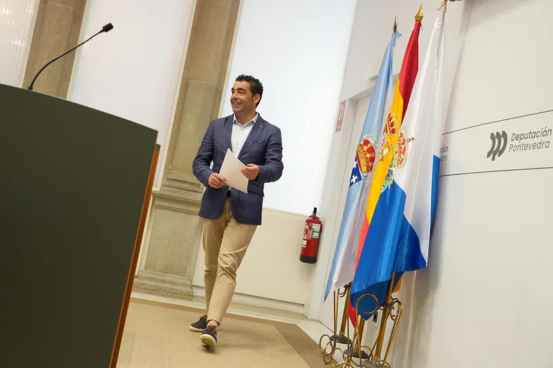 La Diputación destina más de 500.000 euros a Campo Lameiro y Vilaboa para energía y humanización de vías