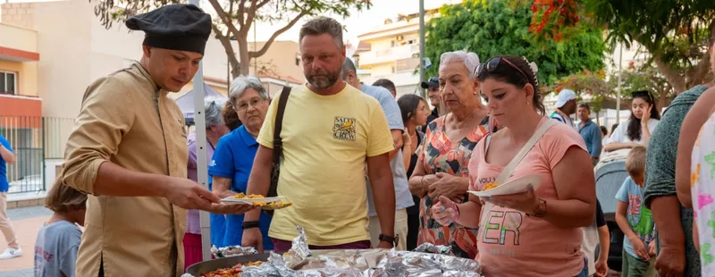 Adeje celebra el Día del Vecino con talleres, juegos y homenaje