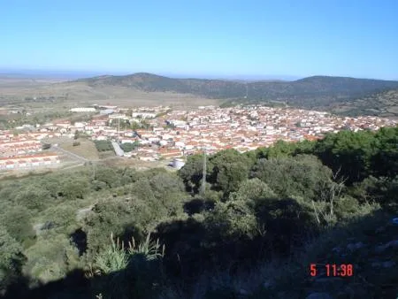 Madroñera: Geografía, clima y economía de un municipio extremeño