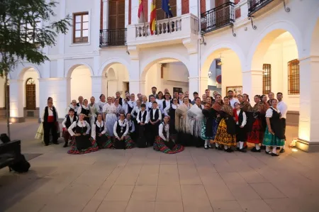 Manzanares celebra su 48º Festival Nacional de Folklore con gran afluencia de público