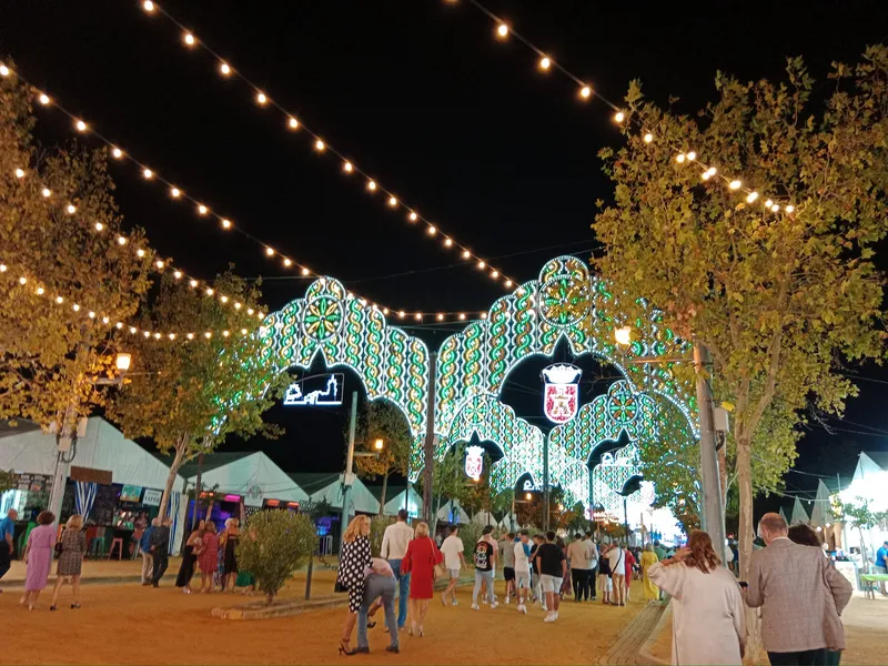 Villamartín celebra sus fiestas de raigambre: Feria ganadera y Romería de las Montañas