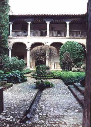 El Castillo de Batres, joya arquitectónica ligada a Garcilaso de la Vega, no es visitable