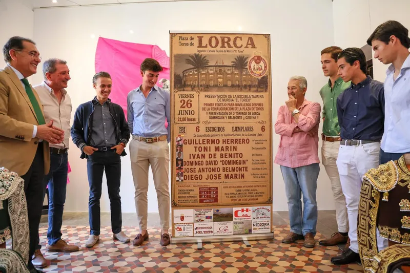Lorca celebra la primera novillada nocturna tras la reapertura del Coso de Sutullena