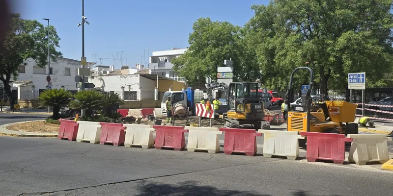 Utrera ultima los preparativos para el asfaltado de las avenidas José Dorado Alé y General Giráldez