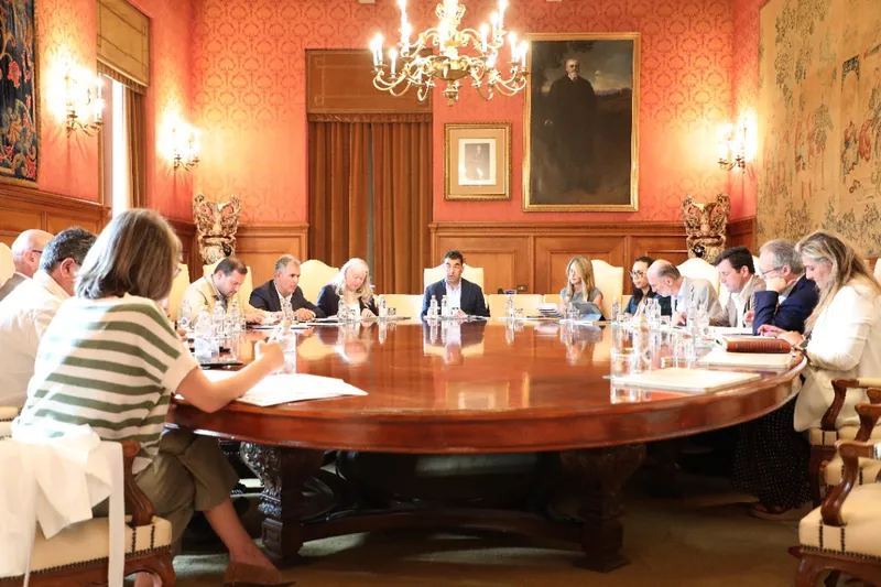 La Diputación de Pontevedra destina 170.000 euros a la producción audiovisual con Rías Baixas Acción