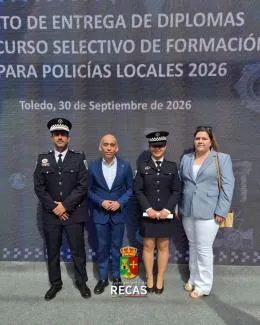 Mónica se incorpora a la Policía Local de Recas tras completar su formación