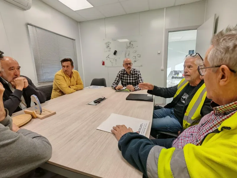 Calatayud inicia el soterramiento de la línea eléctrica para ampliar la planta de reciclaje Fragmetal