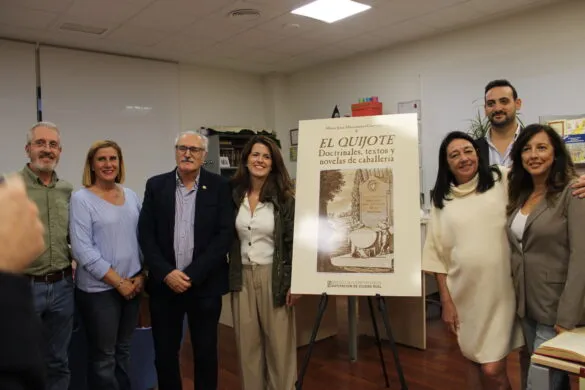 María José Manzanares presenta su obra sobre El Quijote en Pedro Muñoz