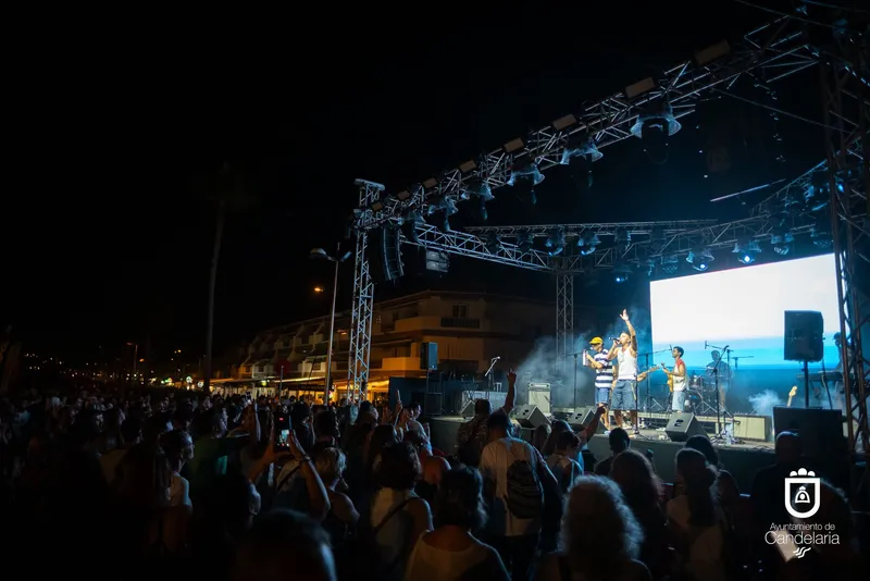 El Marea Festival atrae a 2.000 personas a la playa de Punta Larga en Candelaria