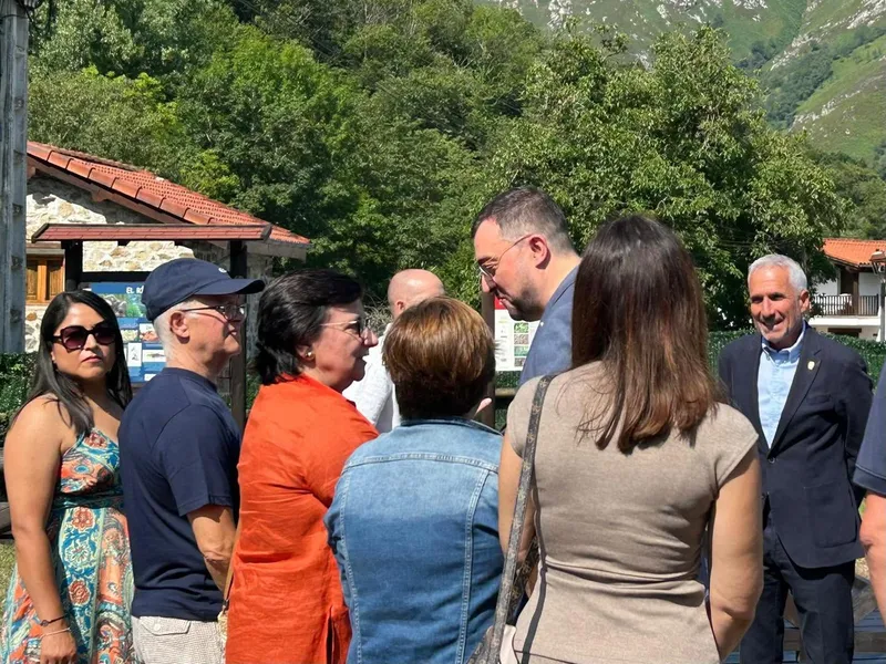 Allande participa en el Encuentro Cultural de Las Polas de Asturias y León