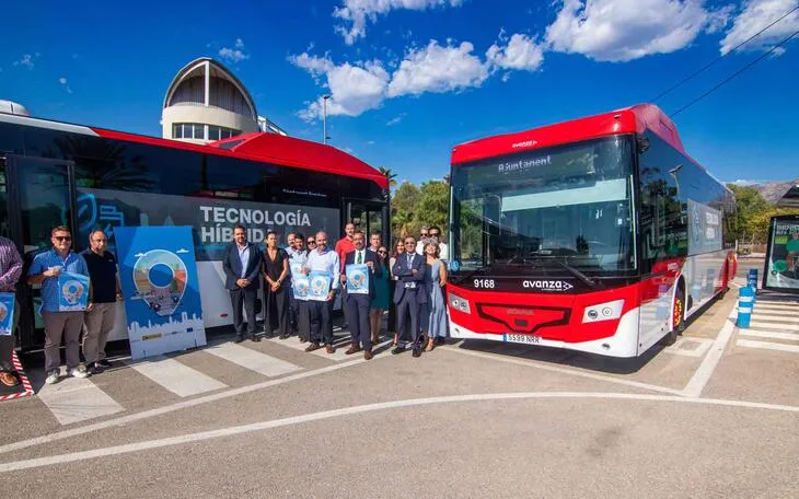Benidorm renueva su flota de autobuses urbanos con seis vehículos híbridos y accesibles