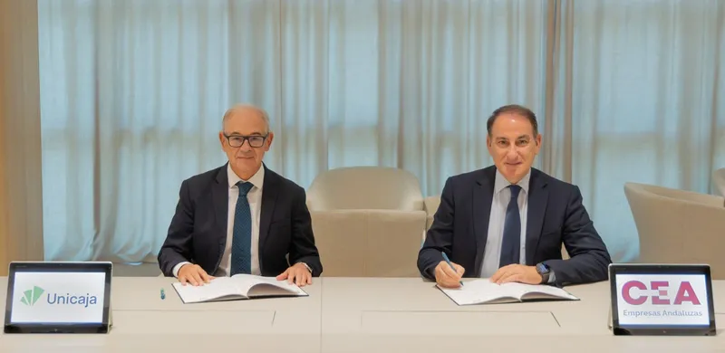 Unicaja y CEA renuevan su alianza para impulsar la financiación de autónomos y empresas andaluzas