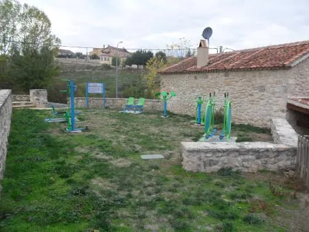Cubillo abre al público el circuito biosaludable y el frontón municipal