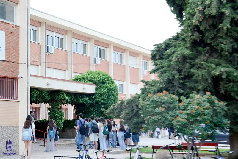 Tomelloso abre el plazo para ayudas de material y transporte escolar hasta el 3 de julio