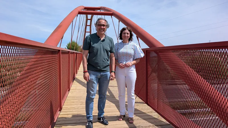 La Diputación renueva la pasarela de la Vía Verde del Aceite en Torredelcampo