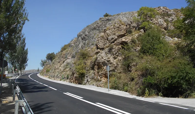 La Junta destina 22 millones a la limpieza de vegetación en carreteras andaluzas