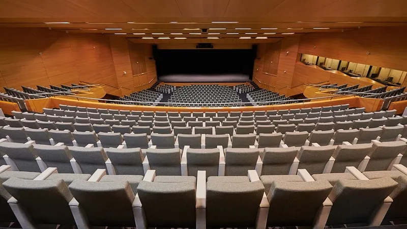 València prueba la realidad aumentada para revolucionar los eventos del Palau de Congressos
