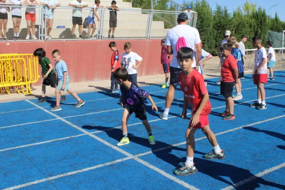 Pedro Muñoz celebra la XXVII Mini-Olimpiada Interescolar con deporte y convivencia