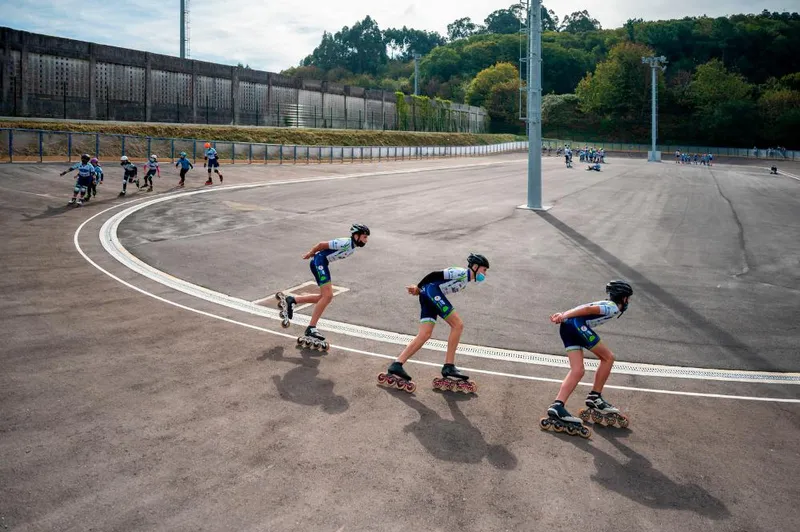 Oleiros amplía su oferta deportiva con nuevas pistas de skate y patinaje