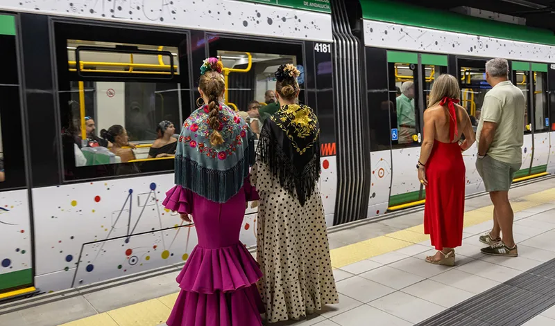 Metro de Málaga amplía horarios y refuerza seguridad por la Feria