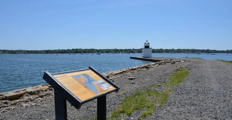 Salem Harbor: Historia marítima y vistas panorámicas en la costa de Massachusetts