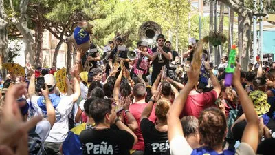 Castelldefels celebra una exitosa Festa Major con miles de asistentes y la presentación de 49 nuevas peñas