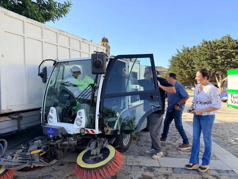 Lorca refuerza la limpieza y recogida de residuos para la Feria Chica