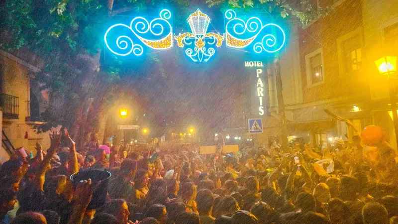 Lanjarón celebra sus Fiestas del Agua y Jamón con reconocimiento de Interés Turístico Nacional