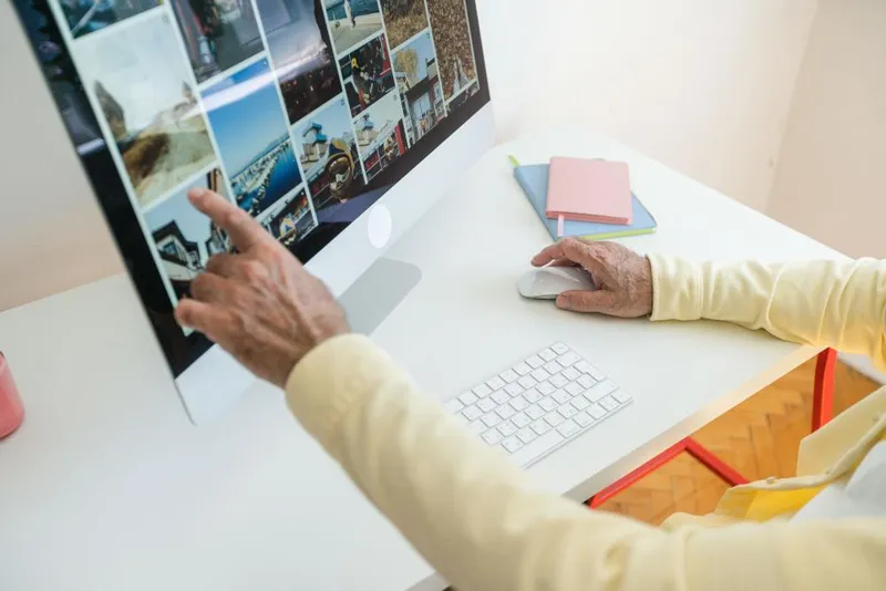 Majadahonda impulsa la alfabetización digital de sus mayores con talleres gratuitos