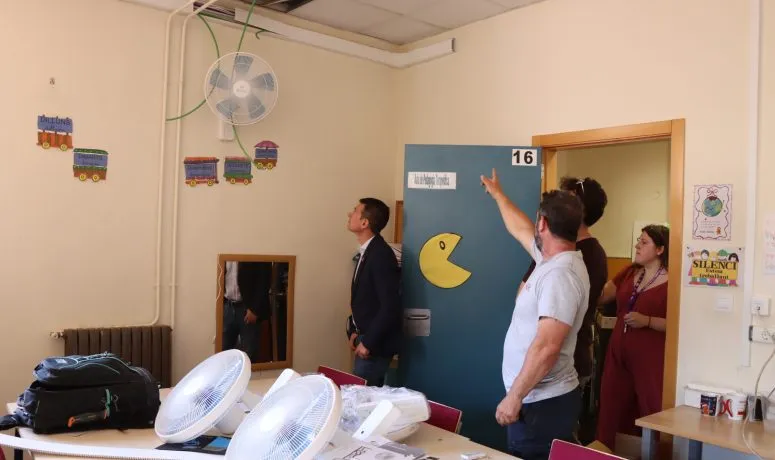 Burjassot mejora la climatización de sus colegios con más de 200 ventiladores
