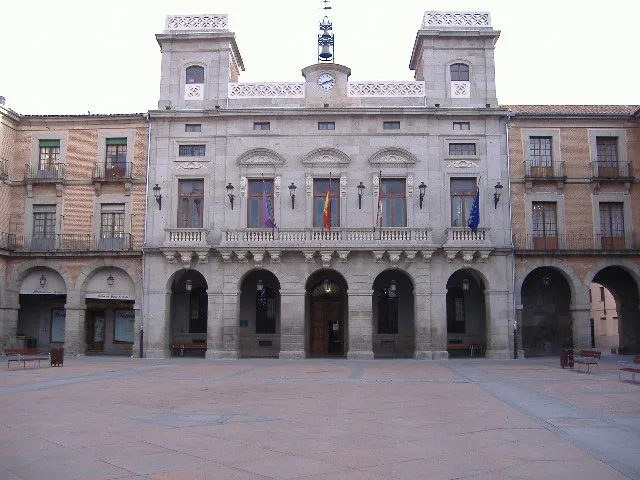 El Pleno de Ávila se retransmitirá en directo y estará disponible en diferido