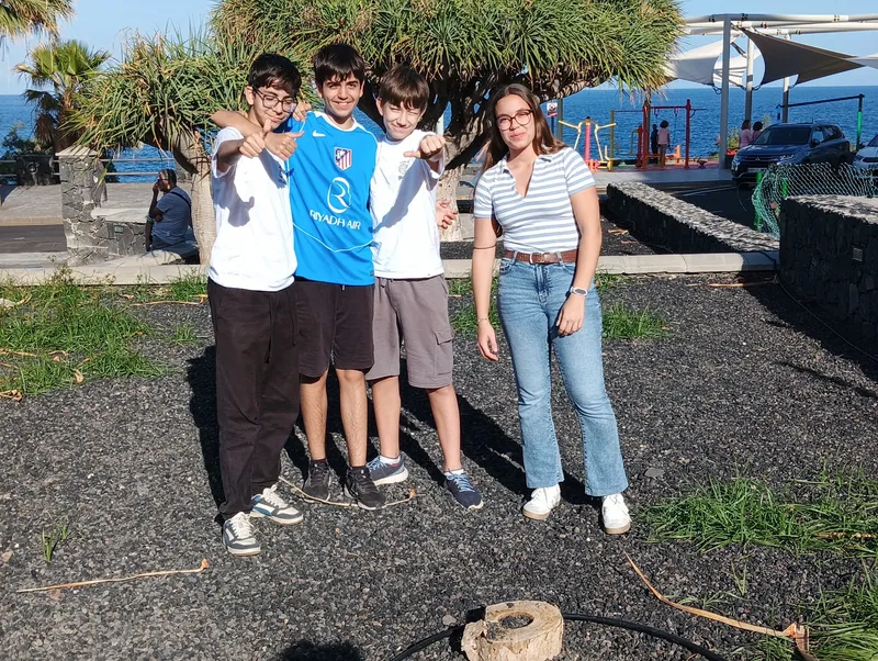 Candelaria crea una escultura pública con la voz de la infancia