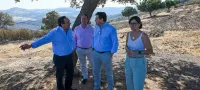 La Diputación de Ciudad Real apoya a Huertezuelas tras el incendio y planea mejoras en la carretera a Calzada