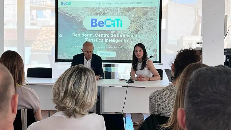 Benidorm impulsa un turismo inteligente y regenerativo para mejorar la calidad de vida