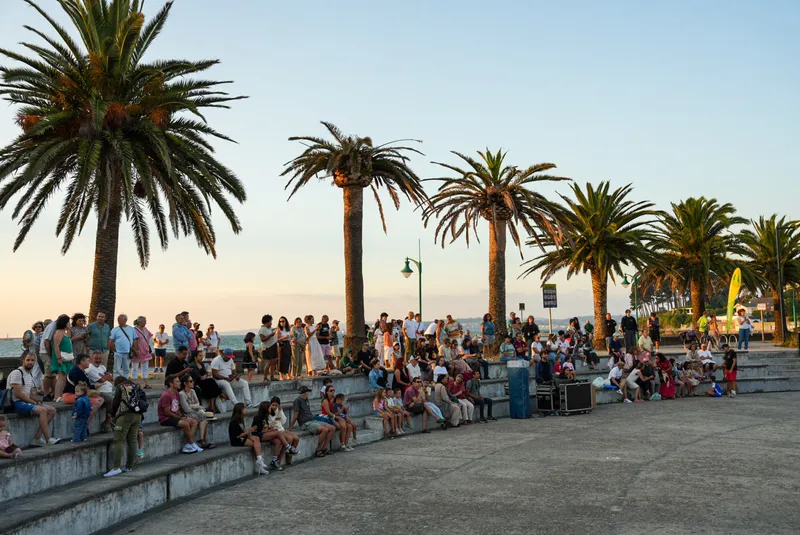 Oleiros celebra la diversidad cultural con el Festival de Artes Escénicas na Rúa
