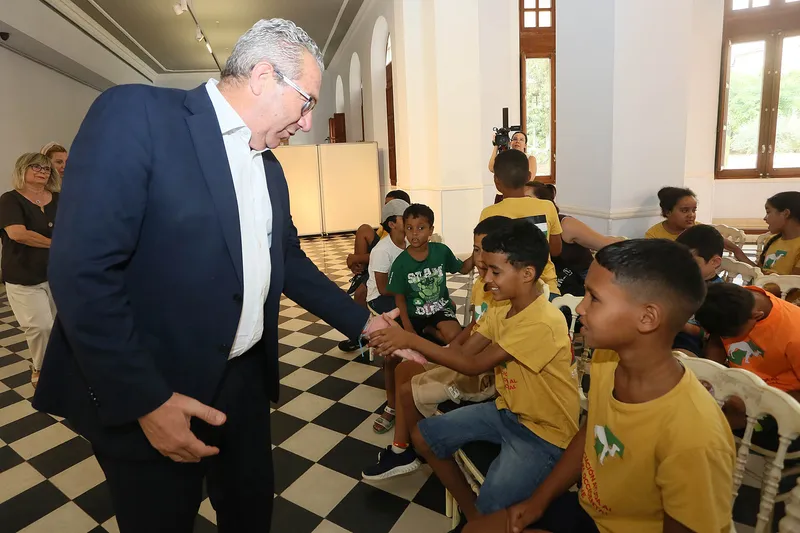 La Diputación de Alicante acoge a 43 niños saharauis dentro del programa 'Vacaciones en Paz'
