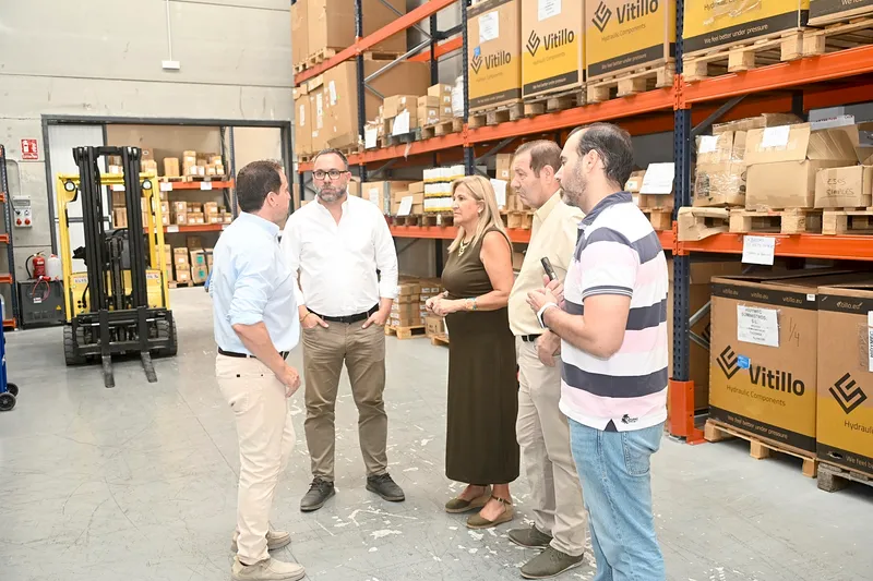 El alcalde de Tomelloso visita Hidymec y elogia su resiliencia y crecimiento