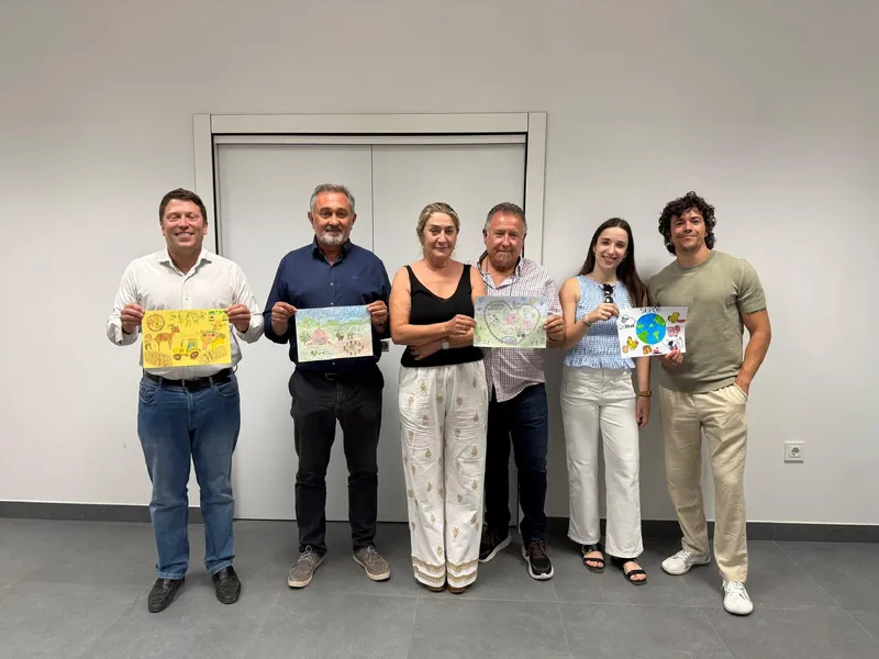 Eva Melenchón gana el concurso 'Somos Ganaderos' y su dibujo será el cartel junior de SEPOR Lorca