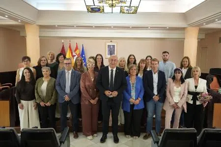Dieciocho nuevos auxiliares refuerzan la atención a la dependencia en centros de la Diputación de Segovia