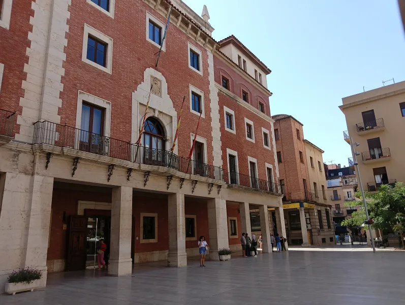 Tortosa destapa una red de empadronamientos fraudulentos con siete detenidos