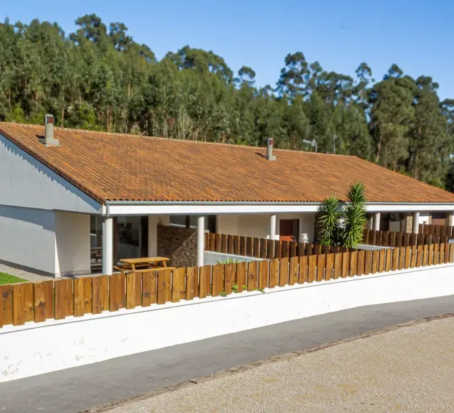 Adosados Julieta abre sus puertas como alojamiento rural en Meluerda