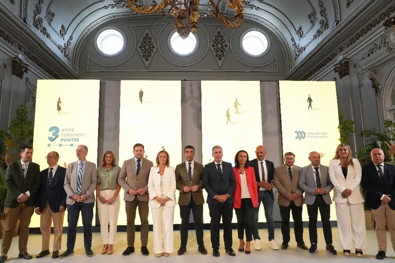 Luis López detalla tres años de gestión en la Diputación de Pontevedra: 2.000 obras y 600 millones movilizados